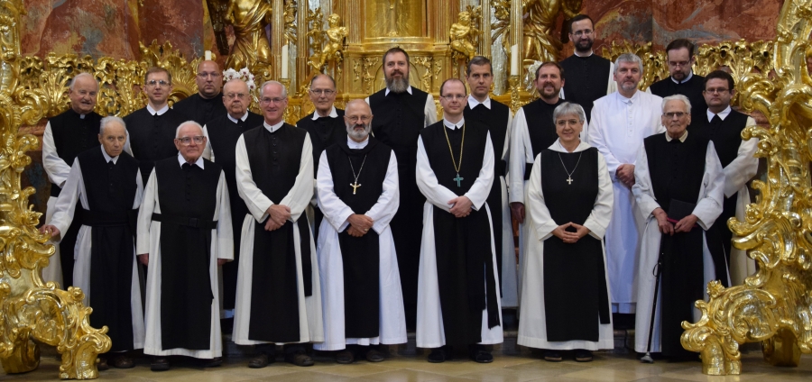 Ic Large W900h600q100 Dsc 0654 Cut2